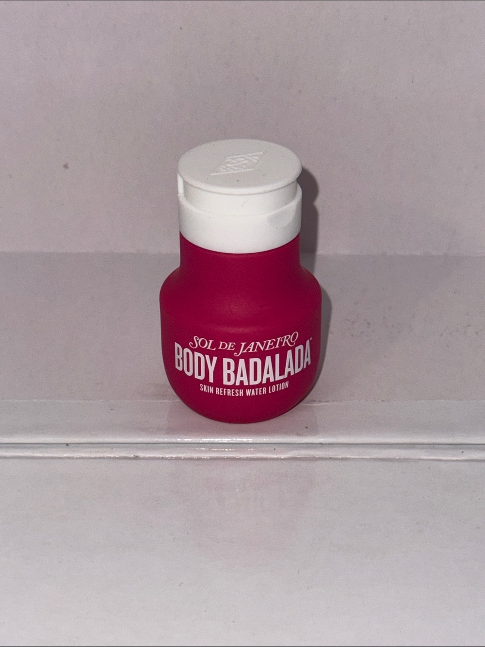 Sol de Janeiro Body Badalada Skin Refresh Water Lotion - Pink & White